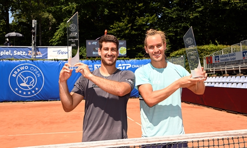Das brasilianische Gewinner-Doppel Orlando Luz und Rafael Matos.