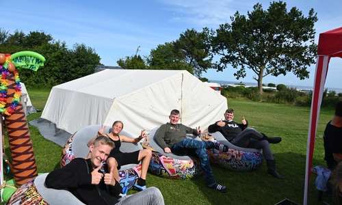 So chillig ging es bei einer vergangenen Zeltlagerfreizeit der Jugendgruppe Oker an der Ostsee zu.