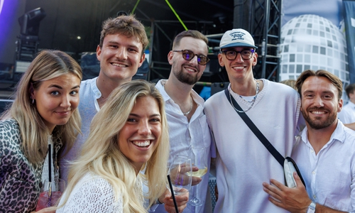 Am Eröffnungstag herrschte eine ausgelassene Stimmung.