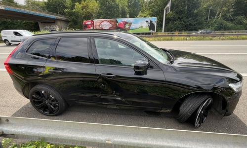 Der Fahrer aus Wolfenbüttel kollidierte mit einem Volvo.
