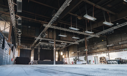 Neues Veranstaltungsformat mit historischem Industriecharme im Lokpark.