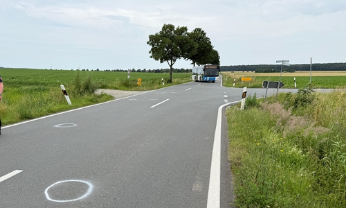 Am Samstagmorgen kam es auf der Kreisstraße 4 zwischen Salzgitter-Lesse und Berel zu einem schweren Unfall.
