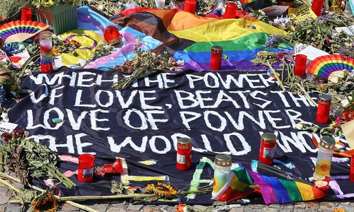Trauer nach CSD-Anschlag am 30.07.2026