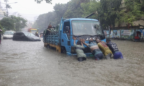 Überschwemmungen in Dhaka am 12.07.2026
