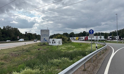 Wohnmobil verunfallt auf Autobahn 1 (Archiv)