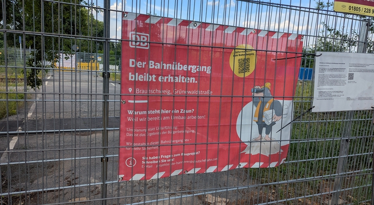 Braunschweig: So soll es an diesem gesperrten Bahnübergang weitergehen