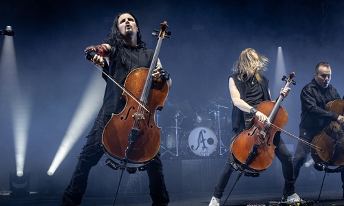 Apocalyptica begeisterten beim Kultursommer Salzgitter mit ihrer Mischung aus Cello und Metal.