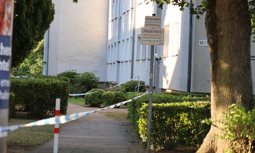 Der Tatort in der Lessingstraße ist abgesperrt.