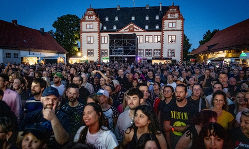 Der Schlosshof war gut gefüllt.