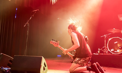 Angus Young lässt grüßen...