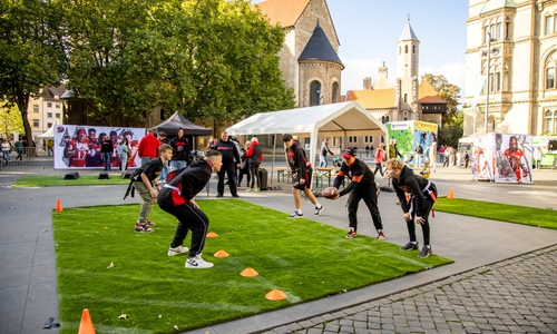 Aikido, Basketball, Cheerleading: Beim trendsporterlebnis probieren sich Besucherinnen und Besucher am 26. und 27. September durch unterschiedliche Sportarten.