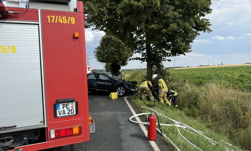 Auf der Landstraße 615 kam es zu einem Verkehrsunfall.