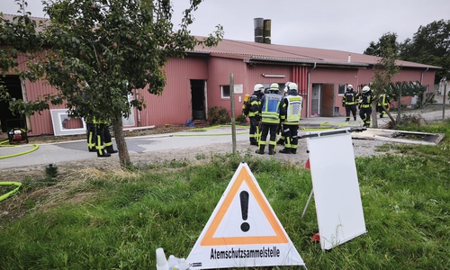 Zahlreiche Kräfte waren im Einsatz.