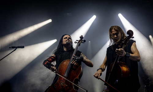 Apocalyptica begeisterten beim Kultursommer Salzgitter mit ihrer Mischung aus Cello und Metal.