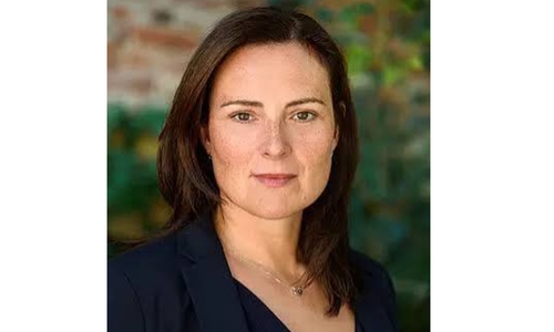 Dr. Carolin Wiethoff.