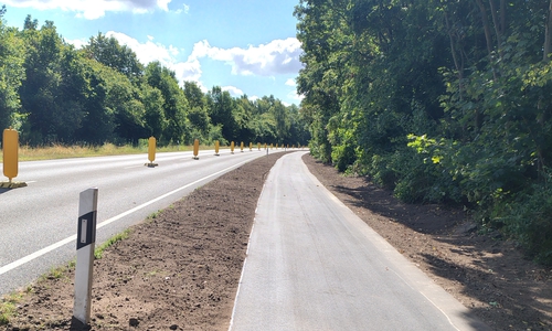 Der modernisierte Streckenabschnitt weist eine Gesamtlänge von rund 1.430 Metern auf und wurde für einen verbesserten Fahrkomfort auf eine Standardbreite von 2,50 Metern ausgebaut. 