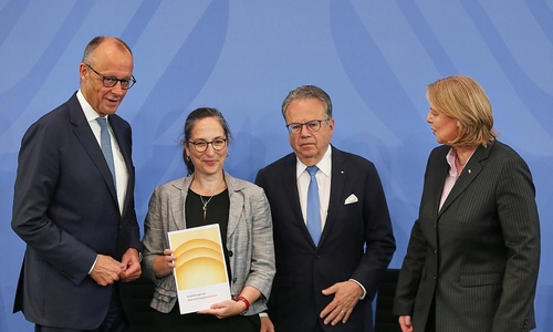 Übergabe des Berichts der Alterssicherungskommission (Archiv)
