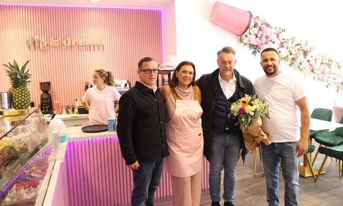 Bei der Eröffnung (v.li.): Andre Volke, Sabrine Fakhreddine, Ivica Lukanic und Bilal Fakhreddine.