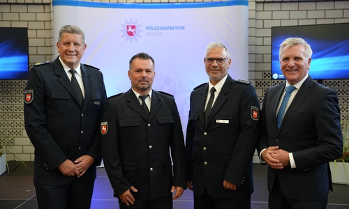  Uwe Lange, Polizeivizepräsident der Polizeidirektion Braunschweig, Kriminaldirektor Markus Iwa, Leitender Polizeidirektor Rodger Kerst, Thomas Ring, Polizeipräsident der Polizeidirektion Braunschweig
