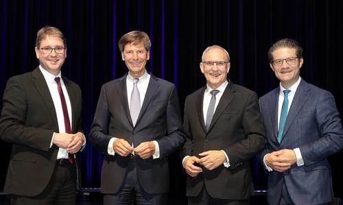Der neue Vorstand der Volksbank BRAWO (v. li.): Dr. Lars Berkefeld, Dr. Heiner Arnoldi, Jürgen Wache, Carsten Ueberschär