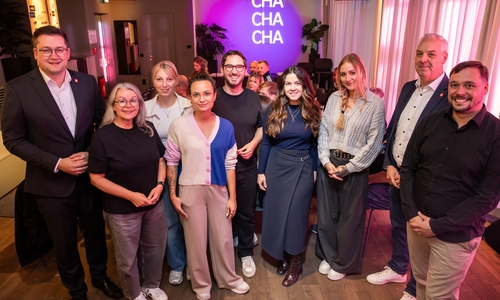 Oberbürgermeister Dr. Thorsten Kornblum, Engagementberaterin Marion Thomsen, Vajda Lüneburg, Larissa Morcillo (beide Agentur pure:absicht), Moderator Falk-Martin Drescher (Call the Dude GmbH), Kunstberaterin und Kuratorin Amar A. Zahr, Kim Lange (Call the Dude GmbH), Jörg Meyer und Stefan Gediga (beide Braunschweig Zukunft GmbH) (v. li.).