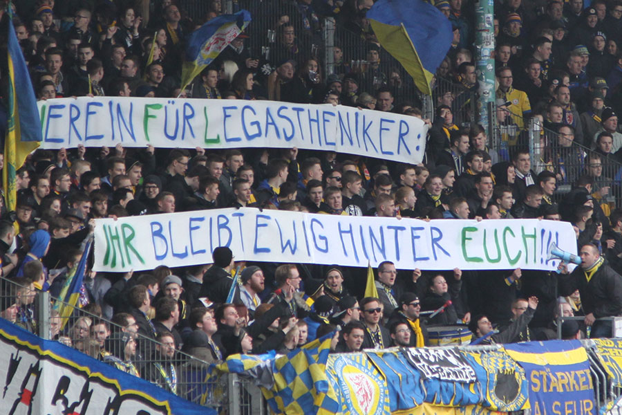 Anti-Braunschweig-Banner - Eintracht Fans Verspotten VfL | RegionalHeute.de