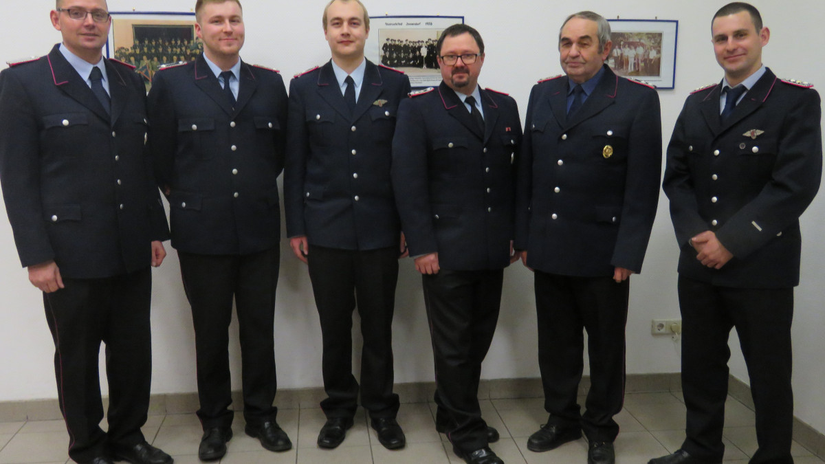 Amtswechsel In Der Ortsfeuerwehr Adersheim RegionalHeute de