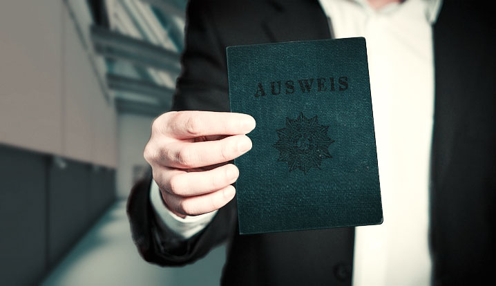 Seniorin-89-wird-Opfer-von-falschen-Polizisten