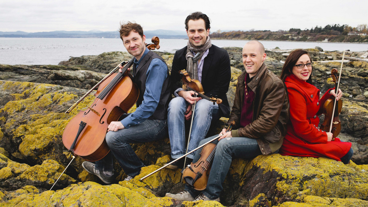 Keltische Klänge "The Fretless" im Roten Saal regionalHeute.de