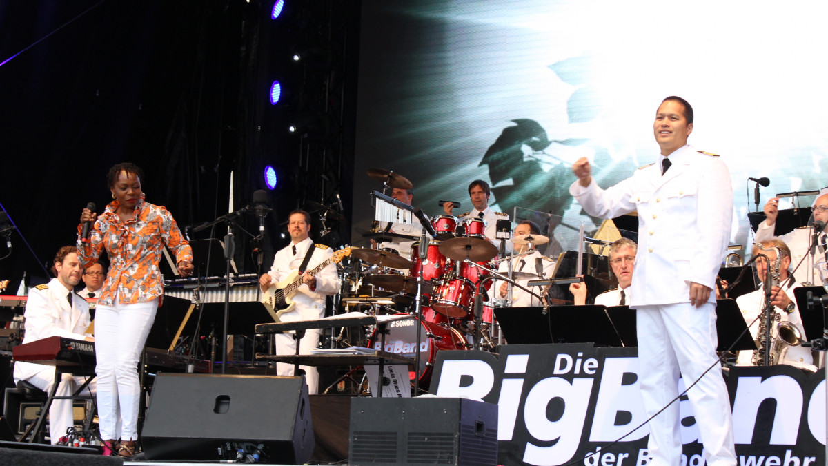 Benefizkonzert der BundeswehrBig Band Jetzt Karten gewinnen regionalHeute.de Benefizkonzert der BundeswehrBig Band Jetzt Karten gewinnen regionalHeute.de