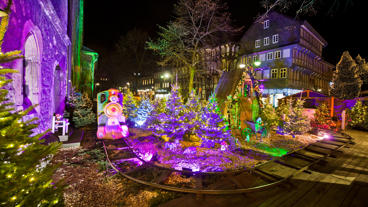 Weihnachtsmarkt Goslar stehen die Kleinen im Mittelpunkt