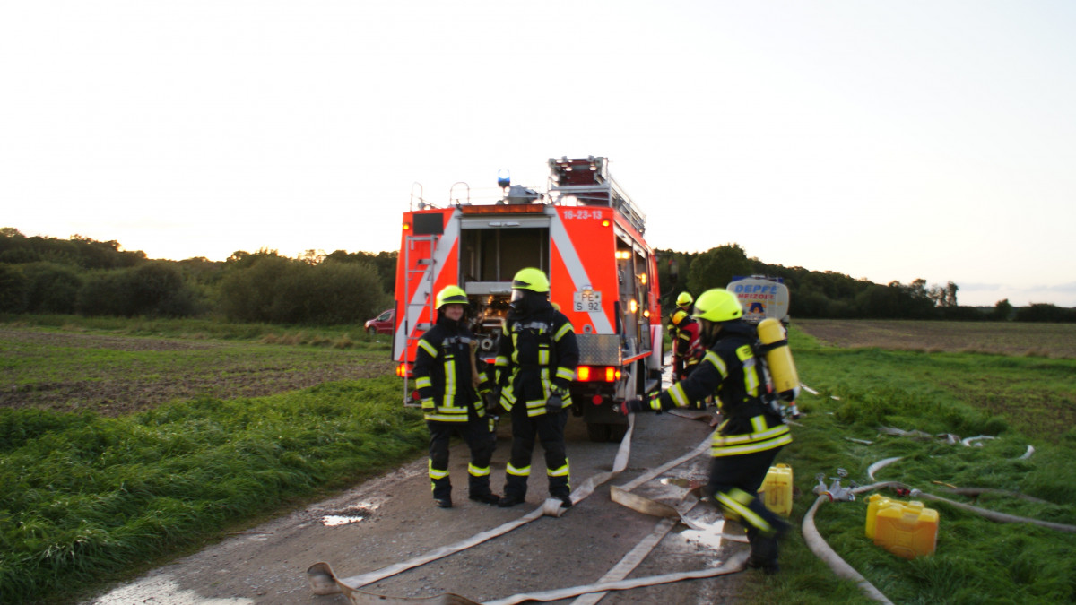 Gemeinschaftsübung: Einsatzszenario Für Feuerwehr Und THW ...