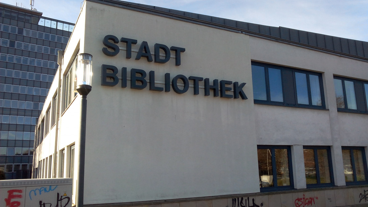 Stadtbibliothek-Feiertage-wirbeln-ffnungszeiten-durcheinander