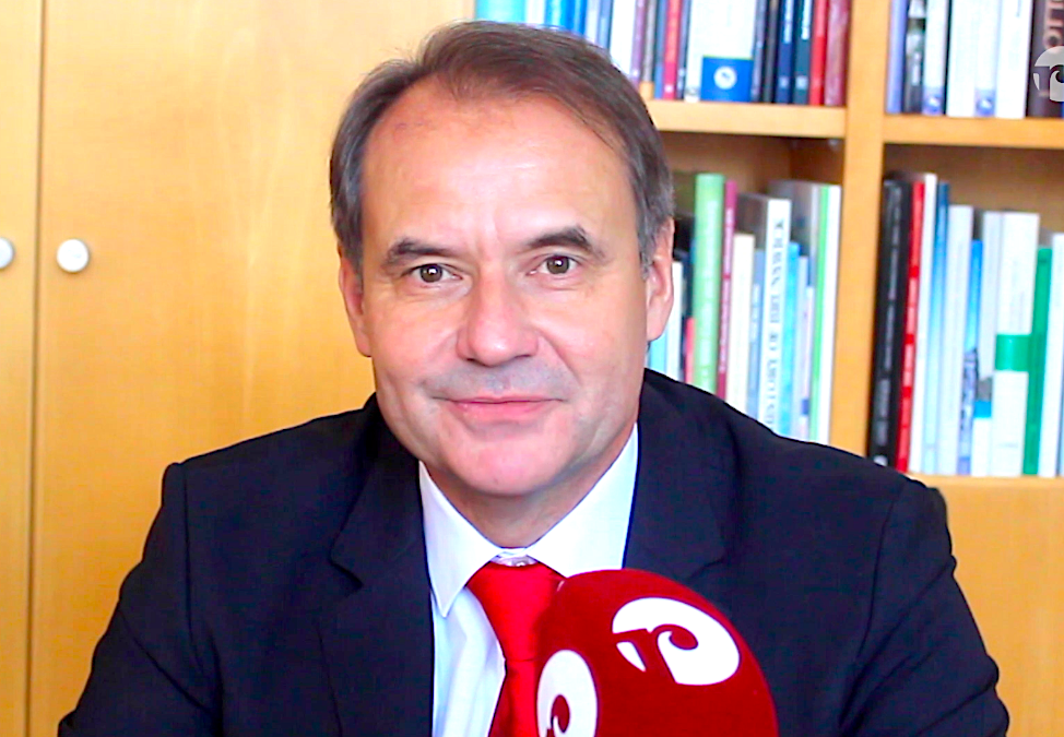 Neujahrsgrüße von Oberbürgermeister Ulrich Markurth regionalHeute.de