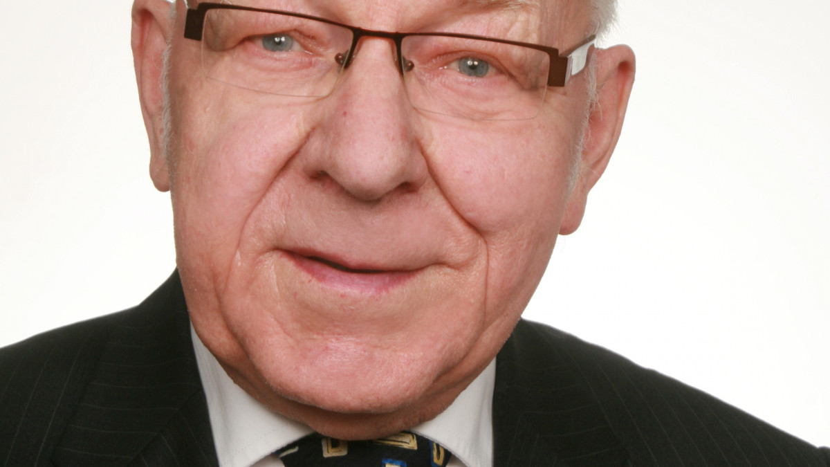 Dieter Lorenz erklärt Europa regionalHeute.de