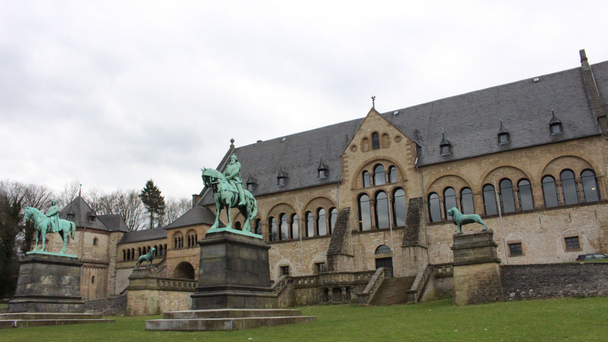 Am-Mittwoch-ffnet-sich-in-der-Kaiserpfalz-ein-Tor-in-die-Vergangenheit-