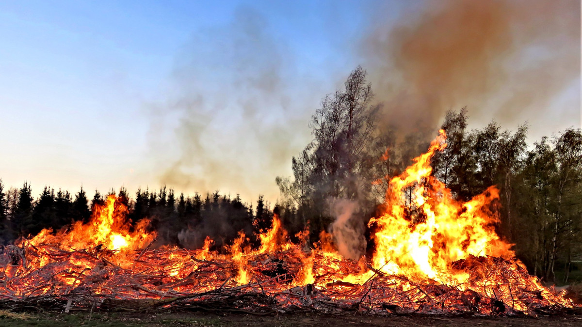 Osterfeuer-in-Braunschweig-Das-ist-zu-beachten