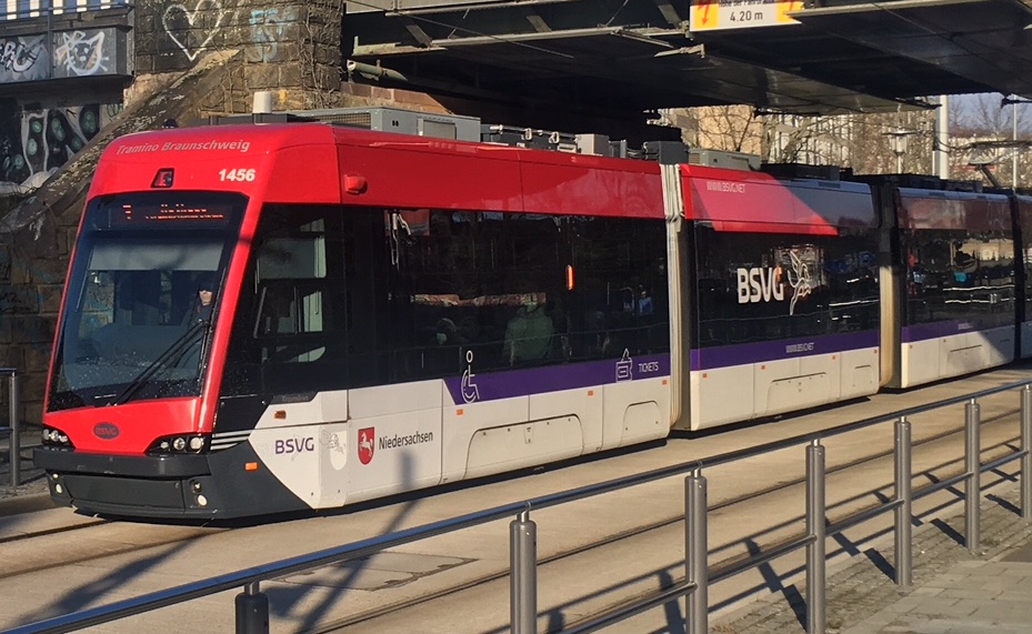 Stra-enbahnungl-ck-in-Braunschweig-War-es-Sabotage-