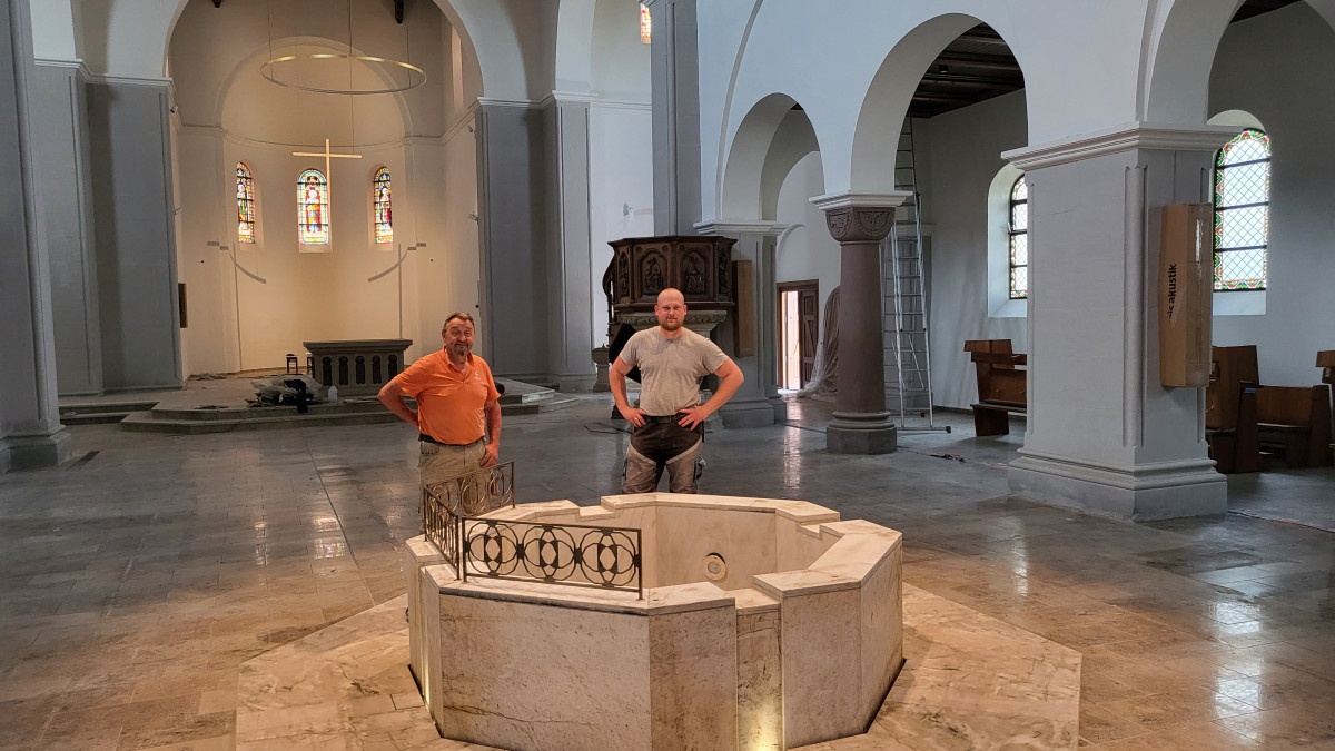 Wolfenbüttel St.PetrusKirche wieder Mit einer neuen