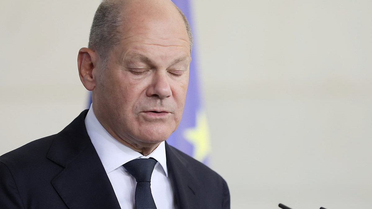 Deutschlandtrend Zufriedenheit Mit Bundesregierung Auf Tiefstwert Experte Schlägt Alarm - qmlhool