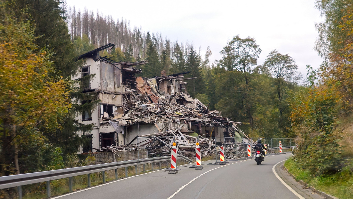 Neue-Ausschreibung-So-geht-es-mit-den-Tr-mmern-der-Villa-Helene-weiter