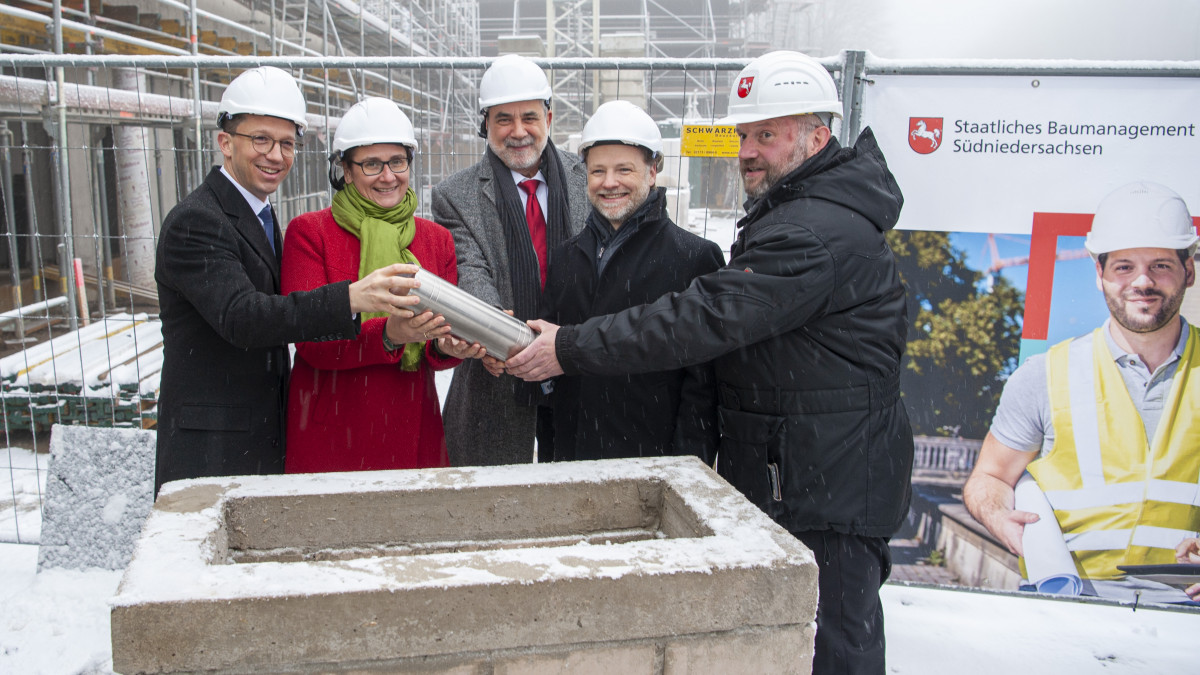 Chemie-Campus-Clausthal-Grundsteinlegung-f-r-Zukunfts-Projekt