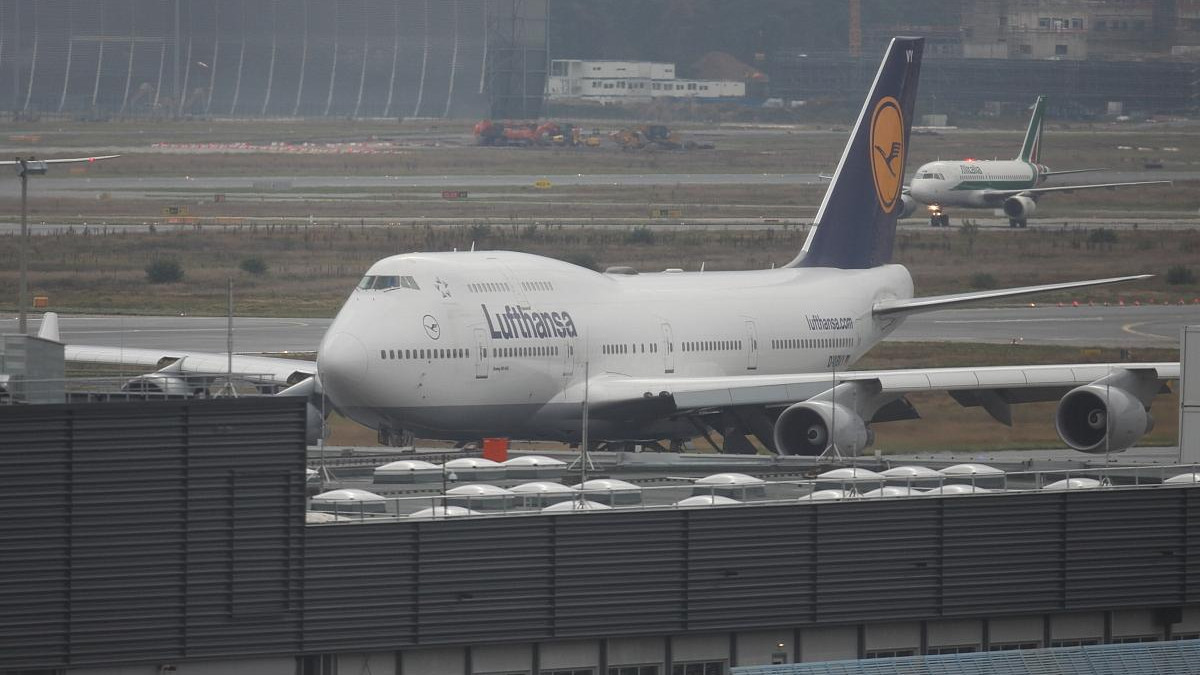 Flugbegleiter-Gewerkschaft Ufo Ruft Zu Streiks Bei Lufthansa Auf ...