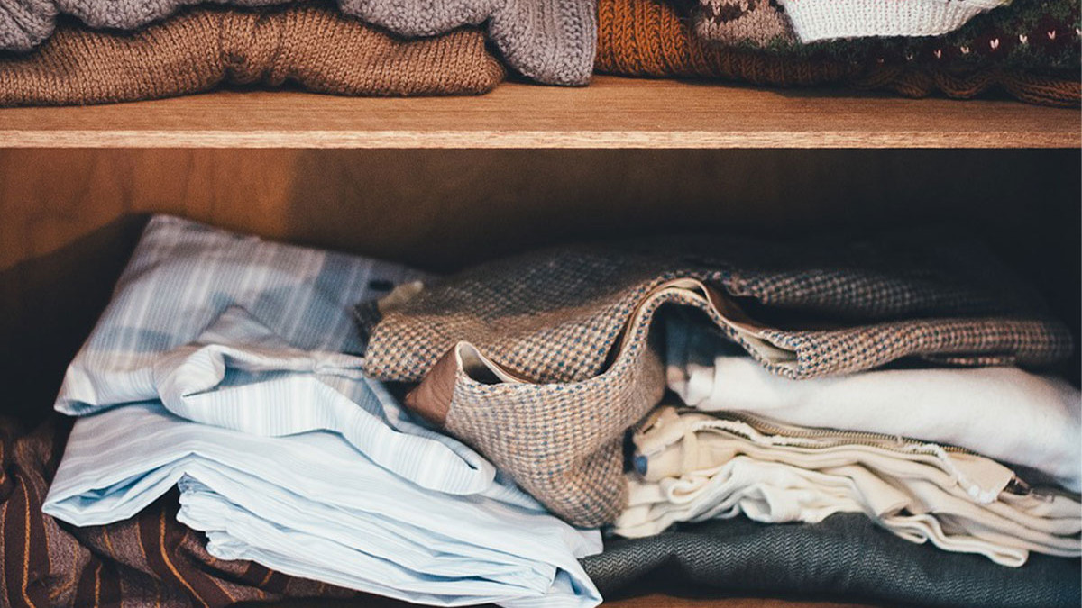 Immer-weniger-Container-Wohin-mit-nicht-mehr-genutzter-Kleidung-