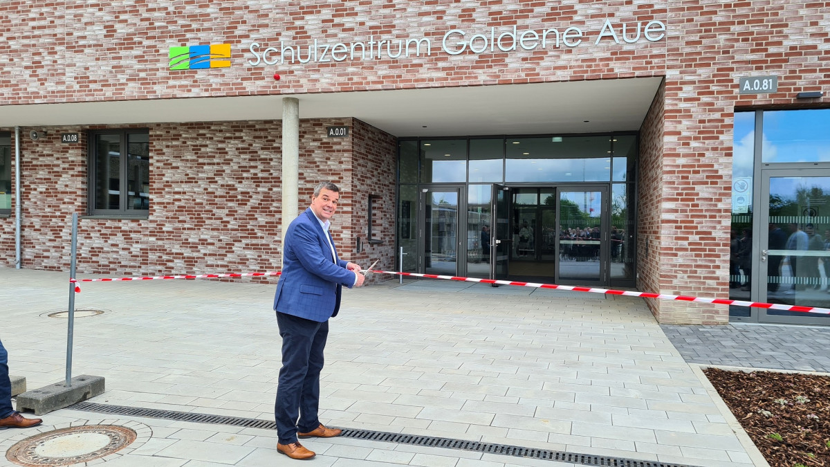 Goslar SchulzentrumNeubau "Goldene Aue" feierlich eingeweiht