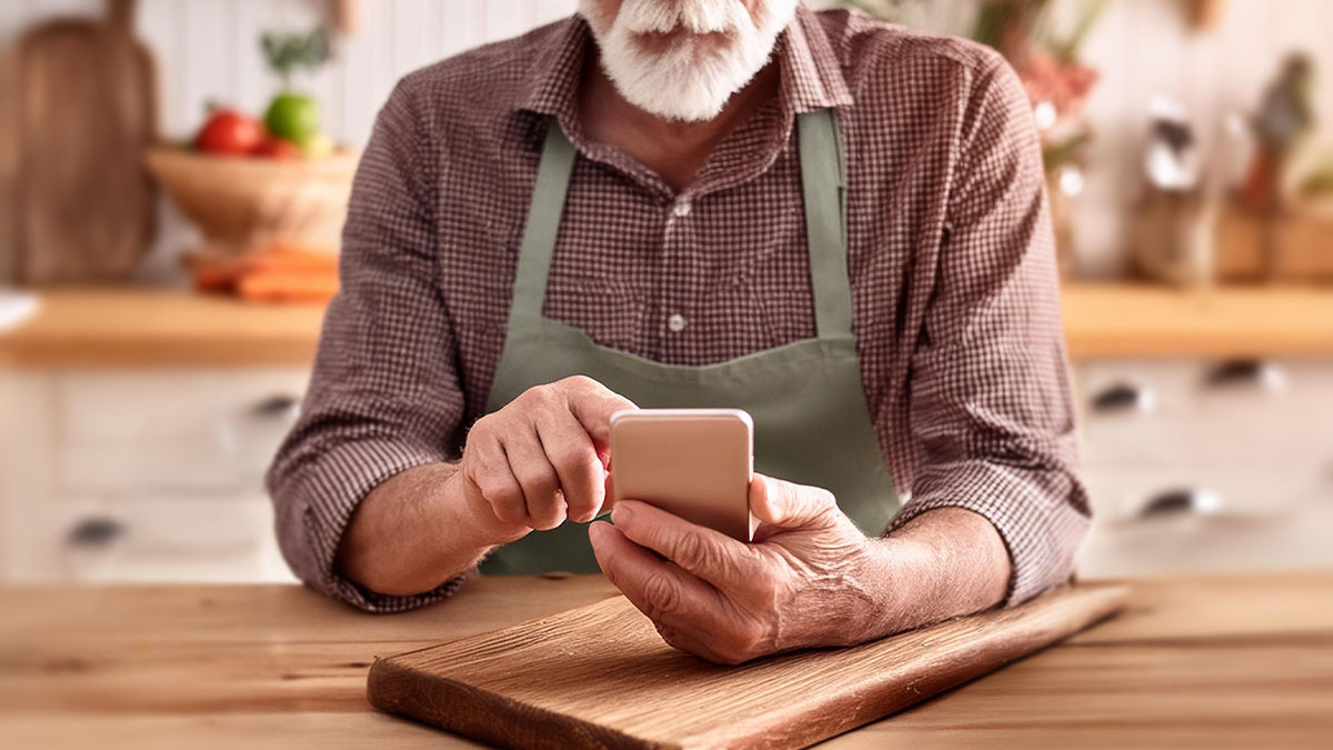 Hier-gibt-es-Hilfe-im-Umgang-mit-Smartphone-Online-Banking-und-Co-