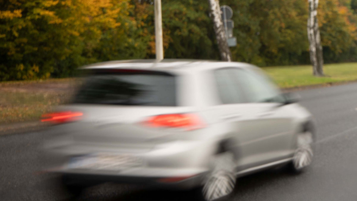 68-km-h-zu-schnell-Jungfahrer-muss-F-hrerschein-abgeben