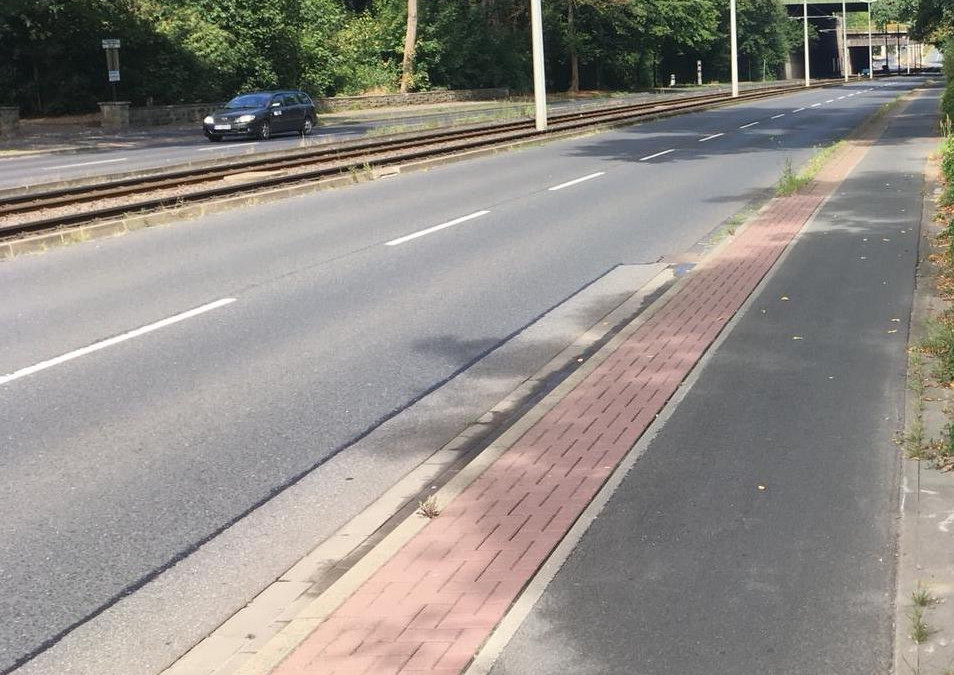 Arbeiten-auf-der-Wolfenb-tteler-Stra-e-Linien-werden-umgeleitet