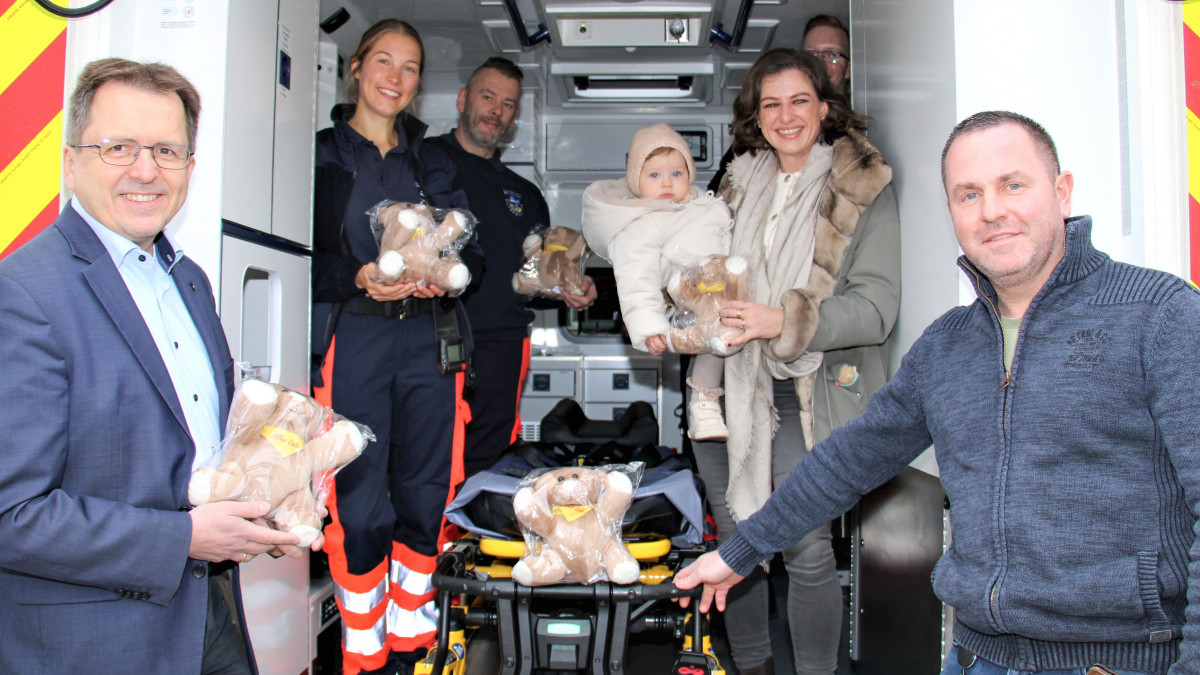 Seelentr-ster-Teddys-im-Einsatz-Kuschelige-Hilfe-f-r-Kinder-in-Not