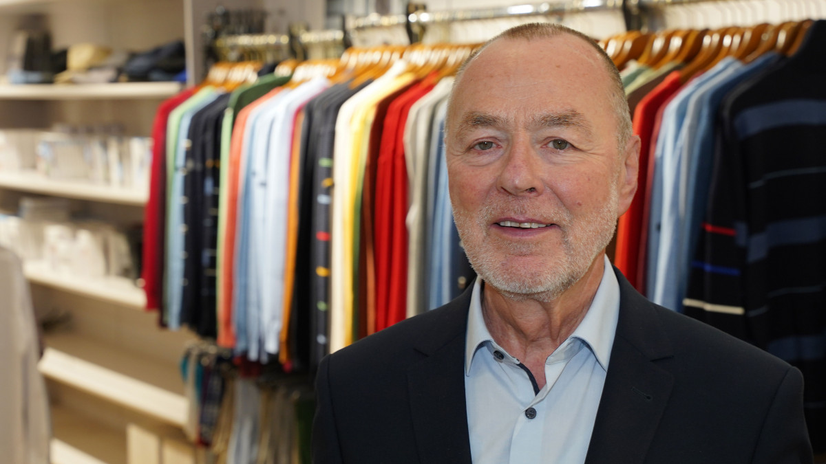 Nach-115-Jahren-in-Wolfenb-ttel-Herrenausstatter-schlie-t